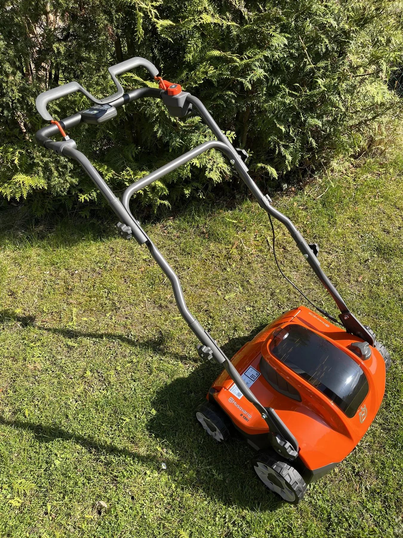 Husqvarna S 138i Akku-Vertikutierer